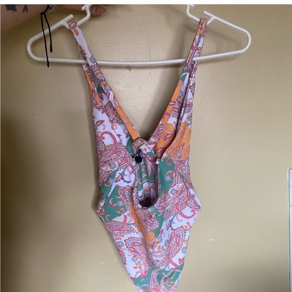Skatie Multicolor Paisley Swimsuit - Picture 6 of 7